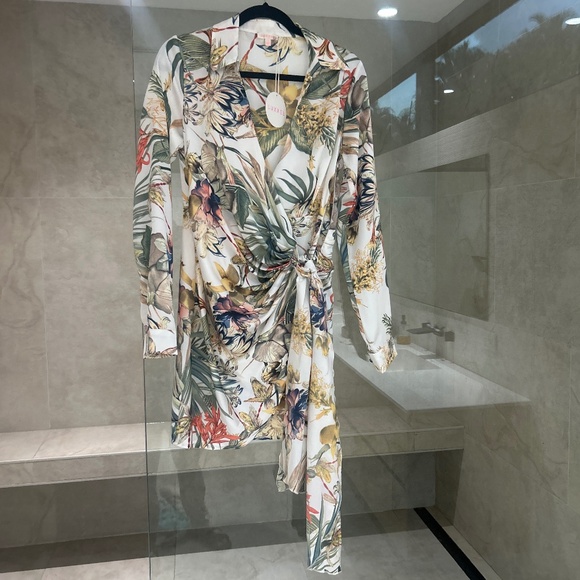 Floral dress - Picture 1 of 2